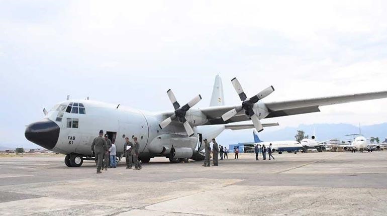 El avión Hércules de la FAB que se utilzó para el bombardeo de nubes en el valle alto de Cochabamba. | Gobernación de Cochabamba